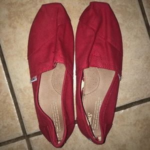 Women’s Toms